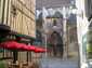 Eglise (entrée de la rue Molé)